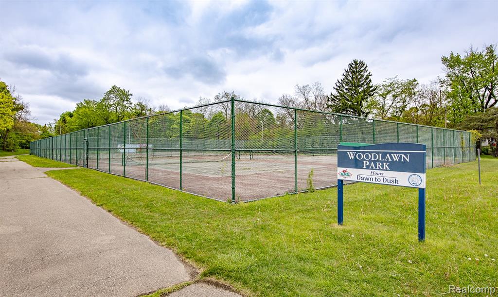 1771 Brookside Drive, Flint, MI 48503 — Photo 46