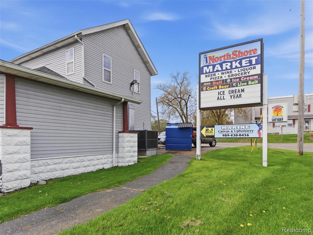 16342 Stages Island, Linden, MI 48451 — Photo 36