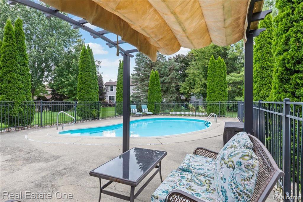 805 WOODLEIGH Way, Oxford, MI 48371 — Photo 8
