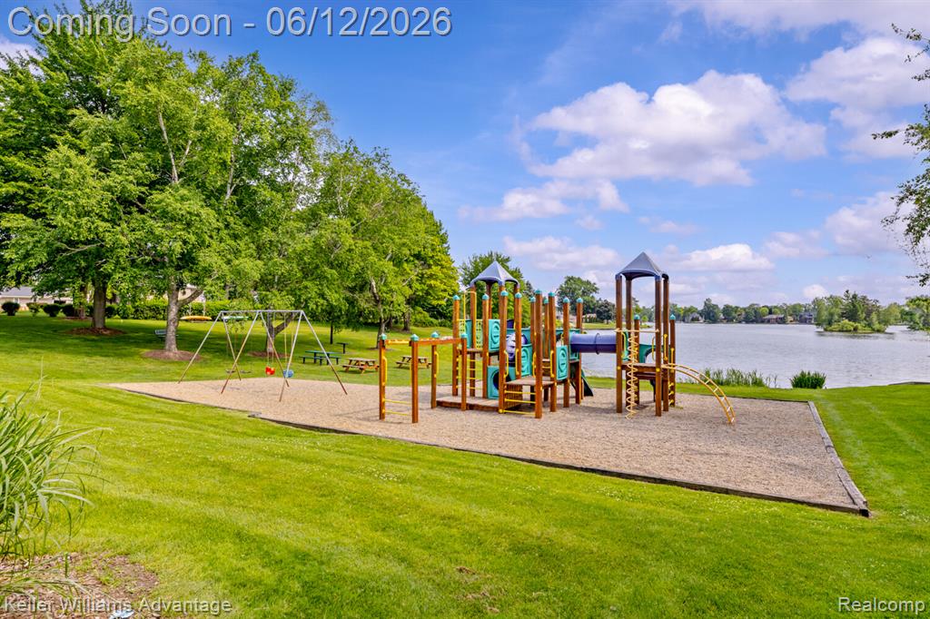 9110 Sandy Ridge Drive, White Lake, MI — Photo 64