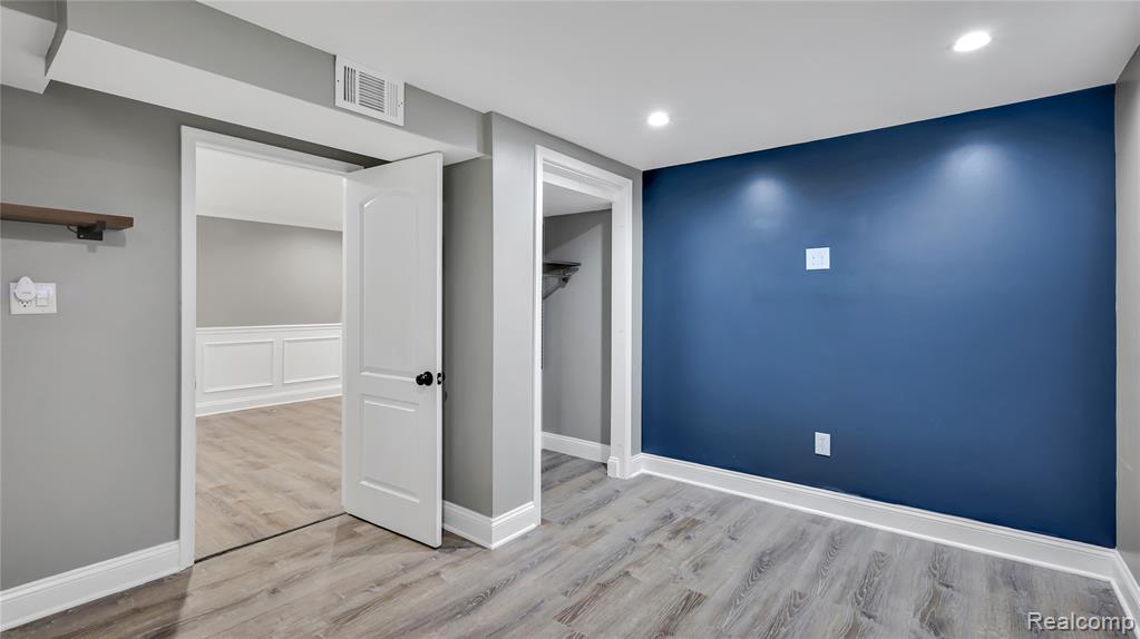 40444 Harmon Drive, Sterling Heights, MI 48310 — Photo 13