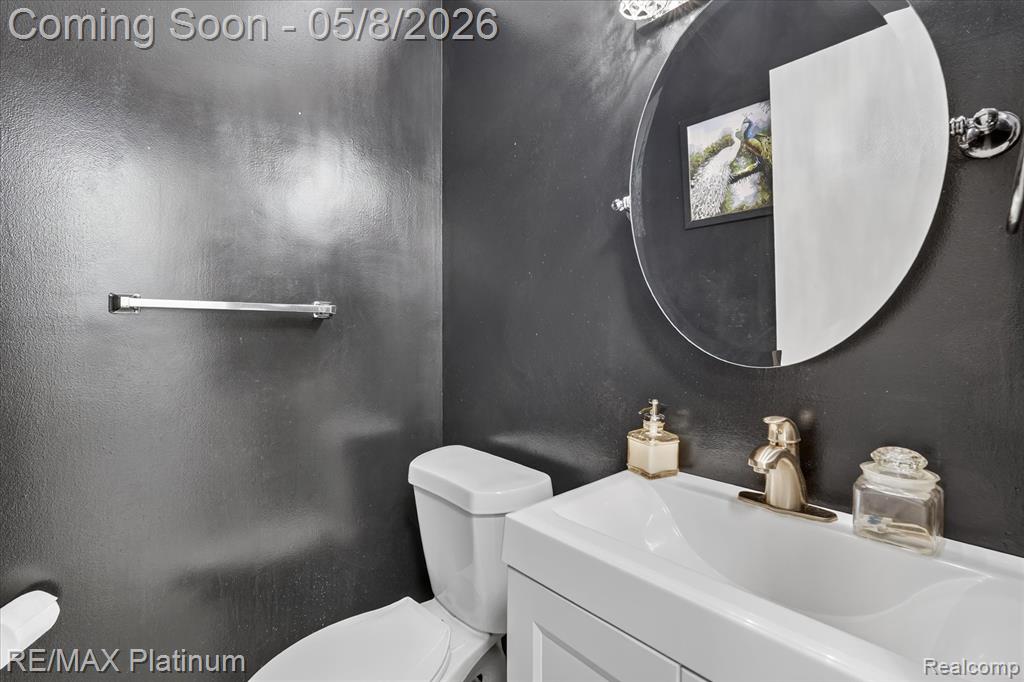 1254 Heathercrest Drive, Flint, MI 48532 — Photo 63