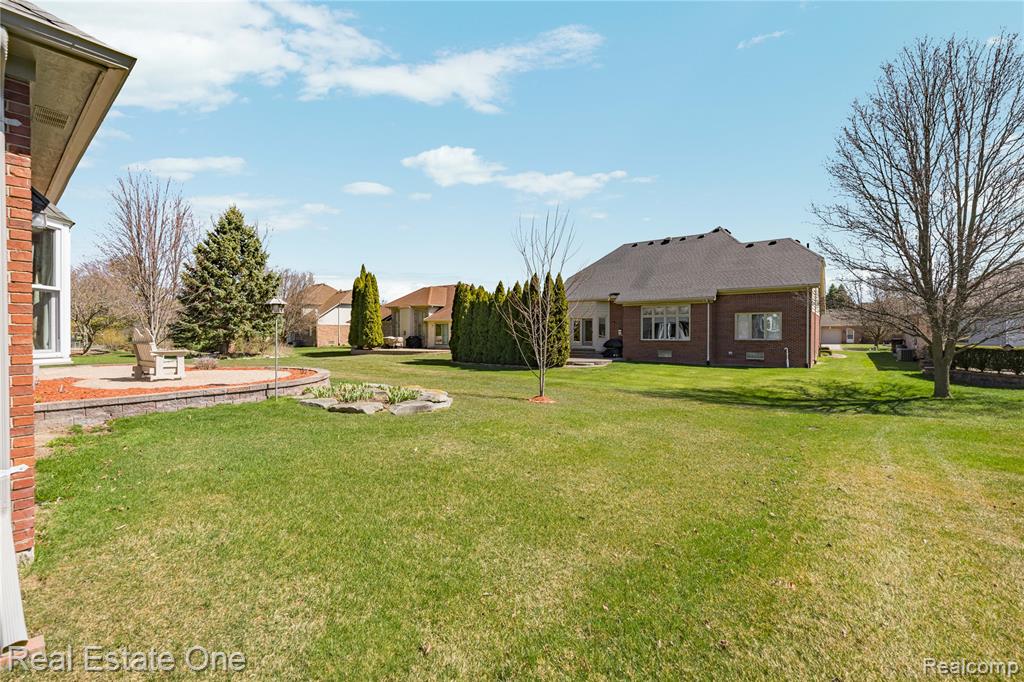 14817 Sparrow Drive, Shelby Twp, MI 48315 — Photo 60