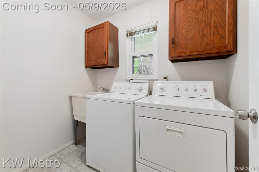 477 Coldiron Drive, Rochester Hills, MI 48307 — Photo 22