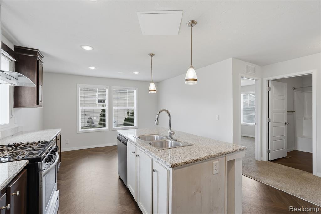 11766 Cedarbrook Drive, South Lyon, MI 48178 — Photo 5
