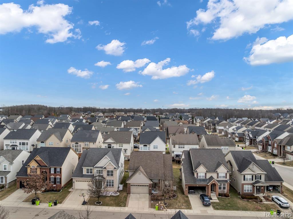 27490 CROMWELL Road, Novi, MI — Photo 42