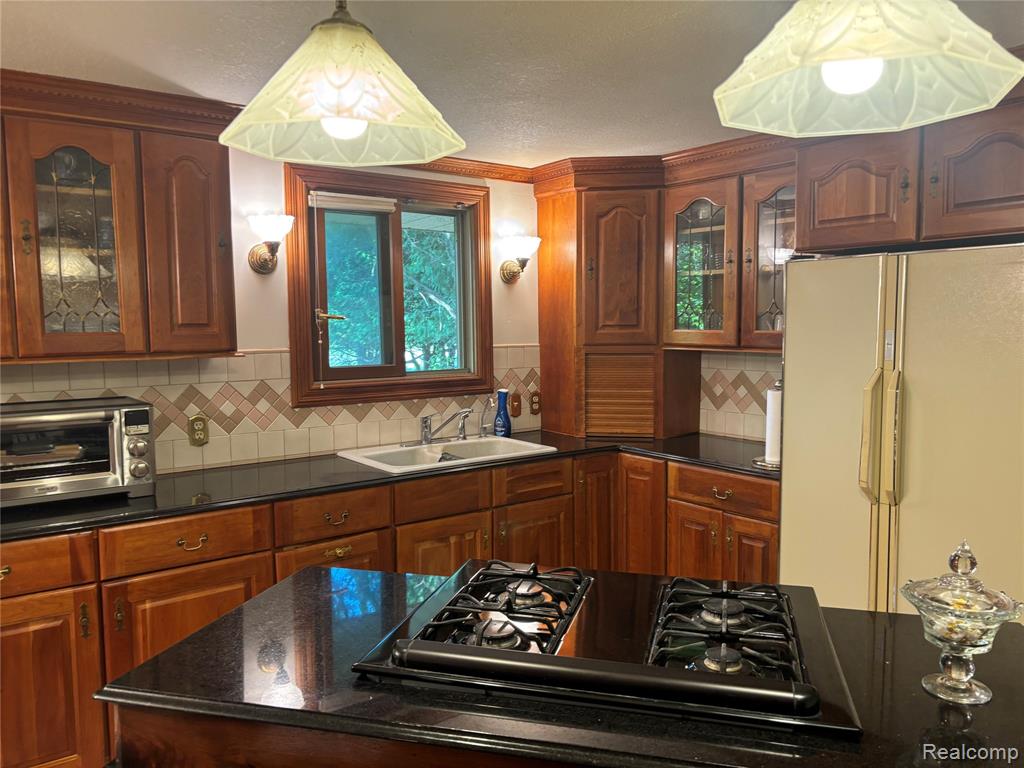 709 E Michigan Avenue E, Au Gres, MI 48703 — Photo 28