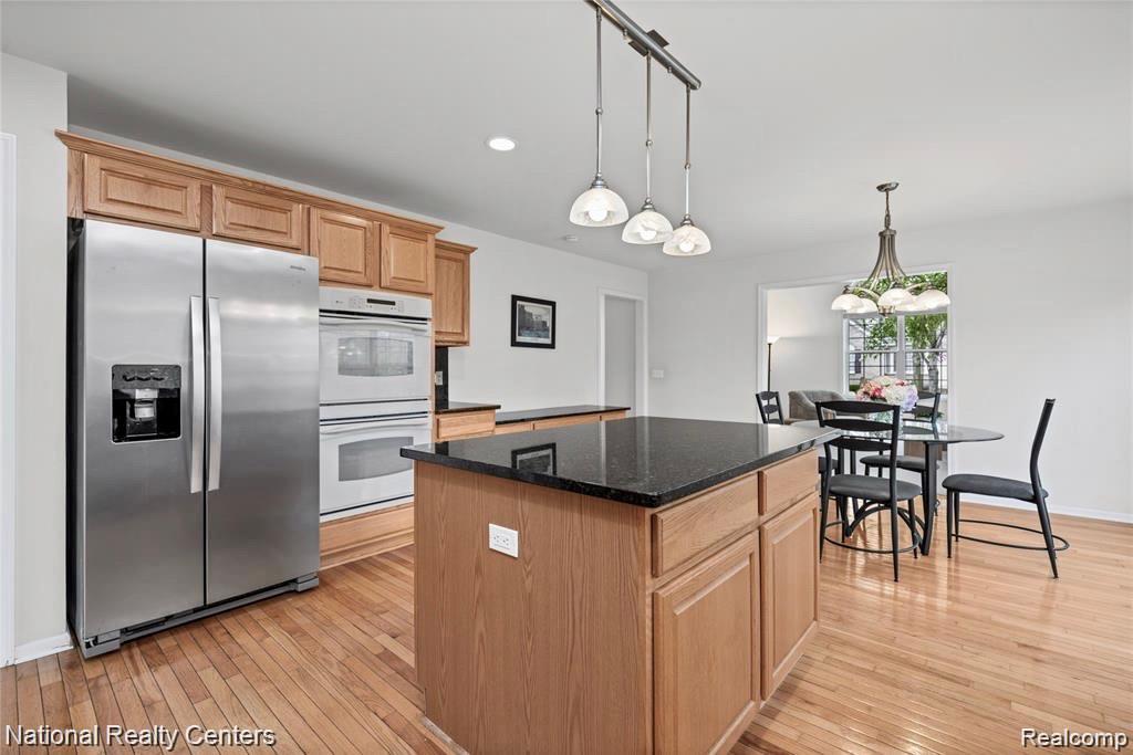 8521 Brewster, Canton, MI 48187 — Photo 14