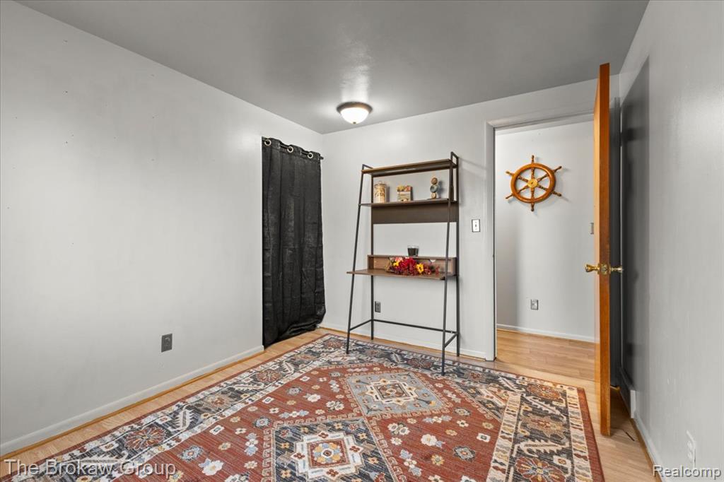 10490 Green Road, Goodrich Vlg, MI — Photo 33