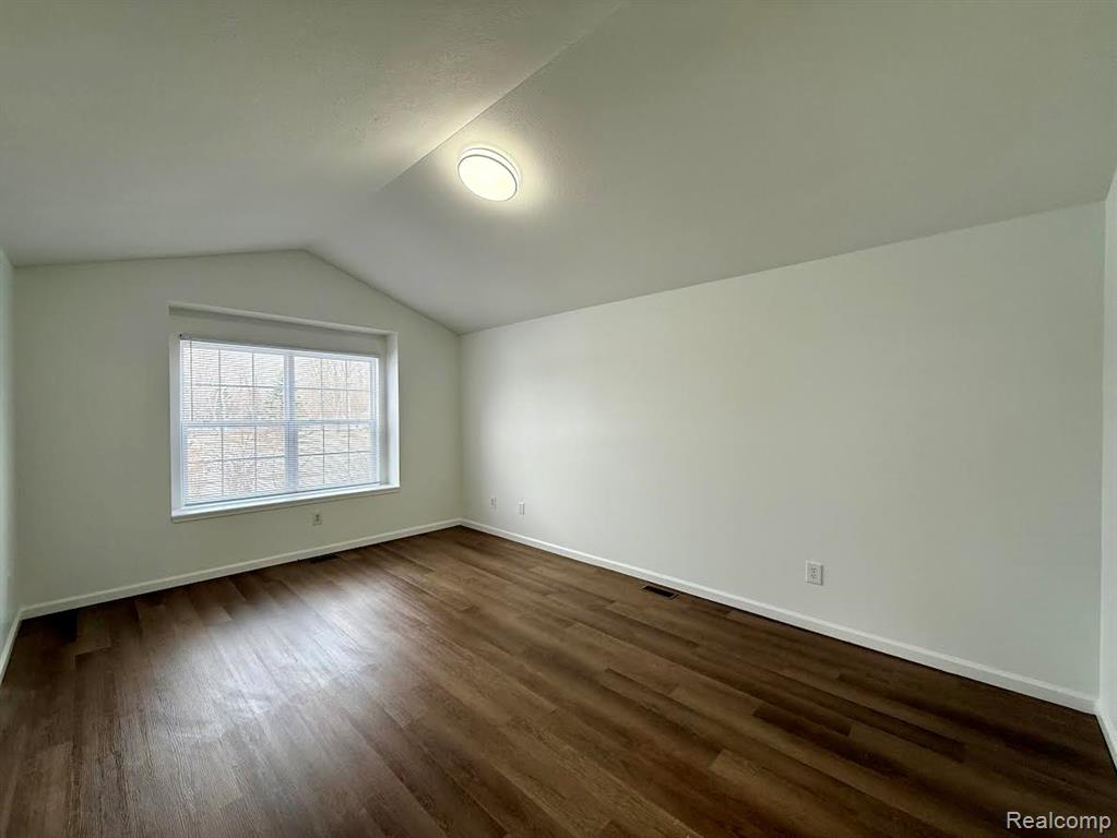 29067 Cullen Drive, Romulus, MI 48174 — Photo 40