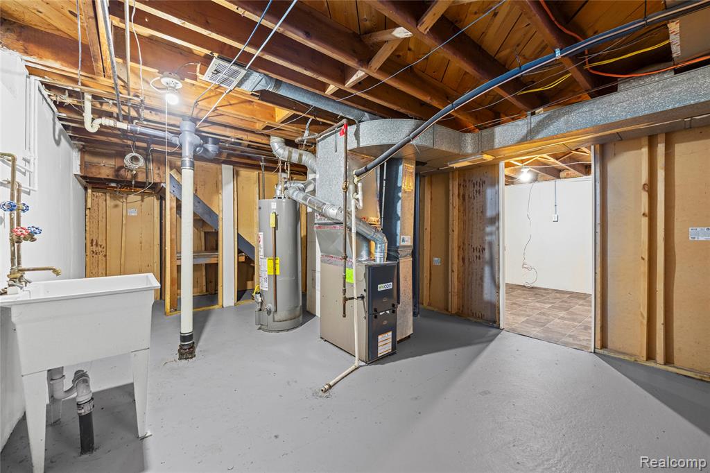 8475 Farnum Avenue, Warren, MI 48093 — Photo 20
