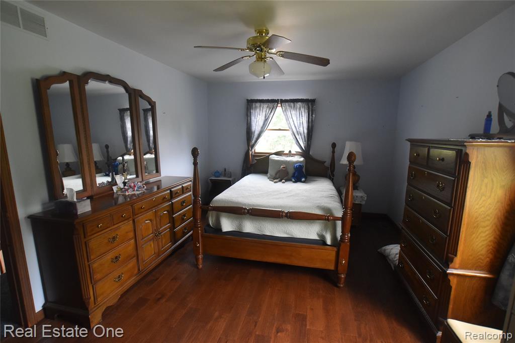 246 Nicklas Court, Oxford, MI 48371 — Photo 43