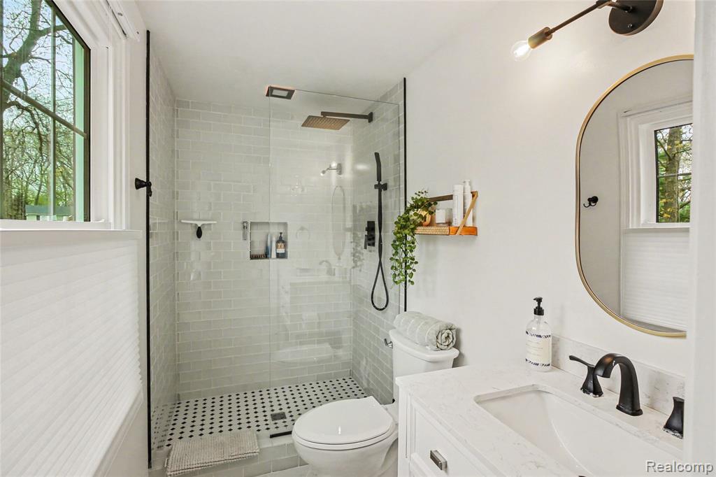 6040 Tall Oak Way, Brighton, MI 48116 — Photo 15
