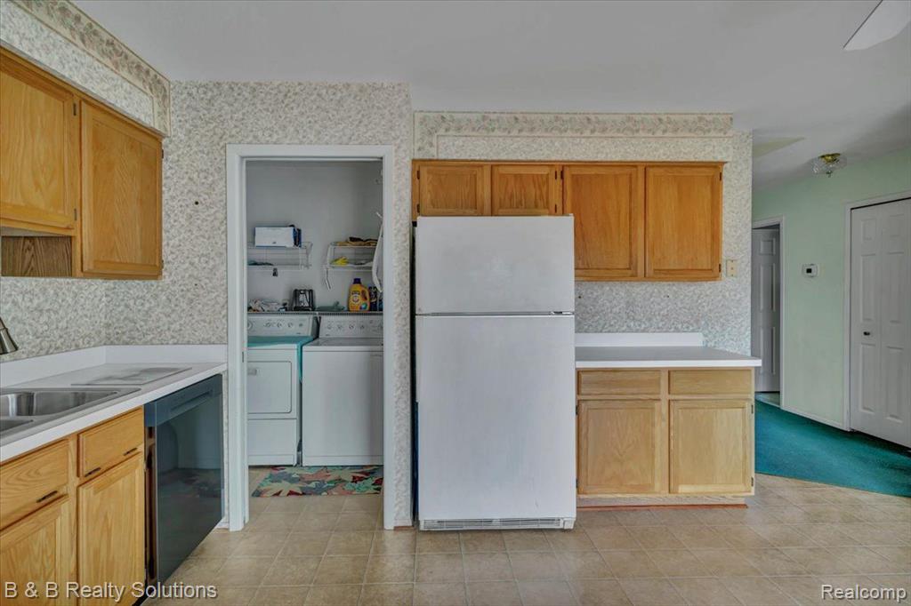 460 FAIRGROVE Street, Romeo, MI 48065 — Photo 11