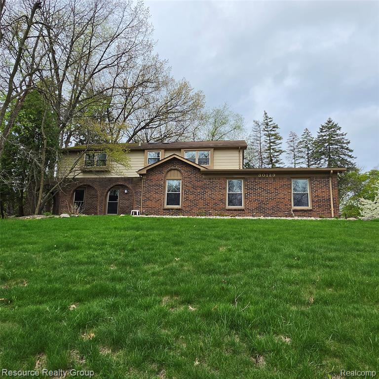 30129 Deer Run, Farmington Hills, MI 48331