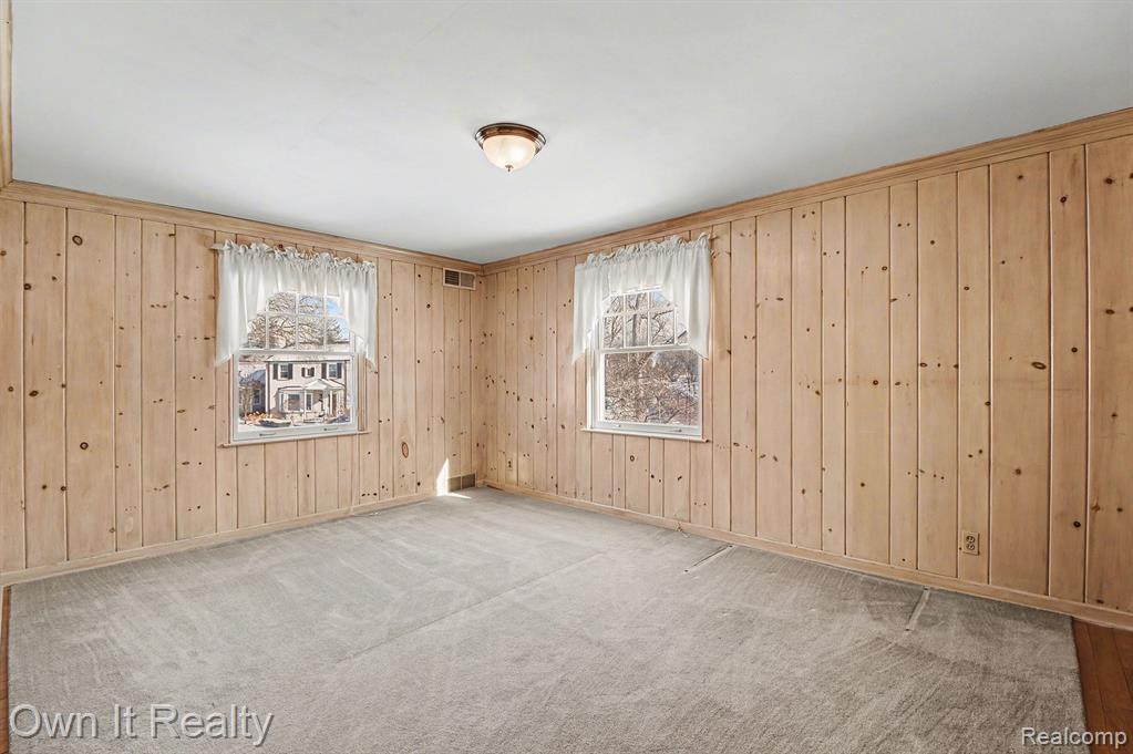 746 S Highland Street, Dearborn, MI 48124 — Photo 17