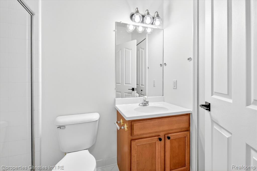 16502 Cypress Court, Northville, MI 48168 — Photo 39