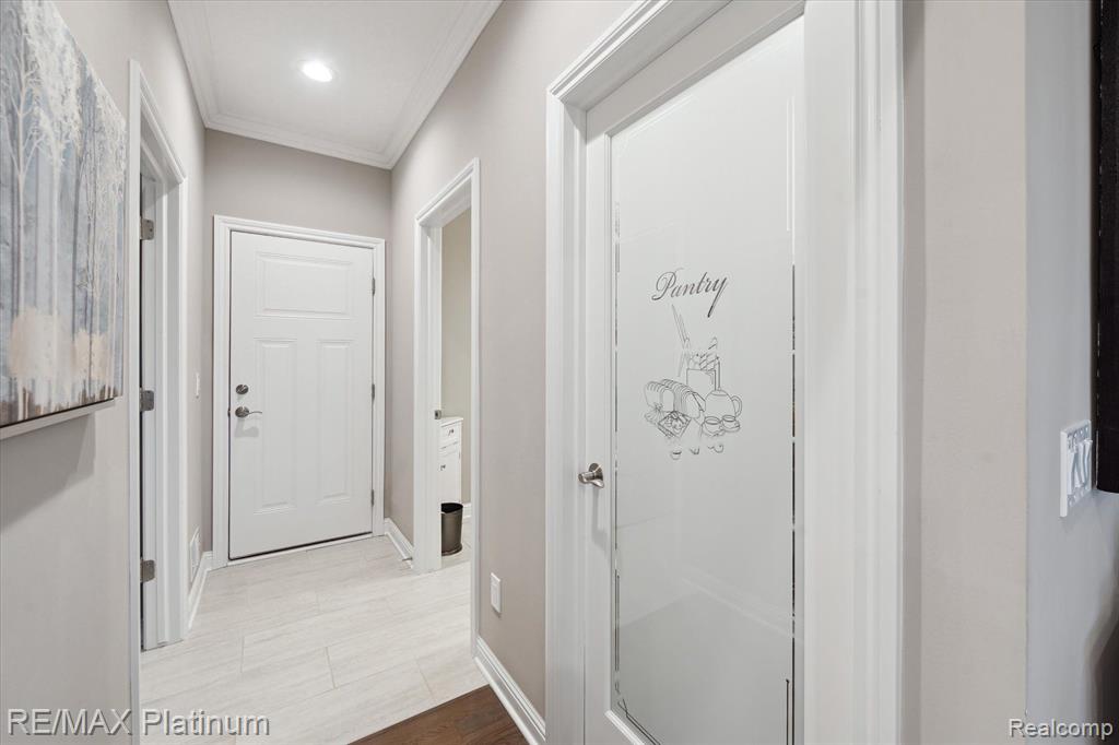 4719 CHESTNUT SPRINGS Drive, Howell, MI 48843 — Photo 16
