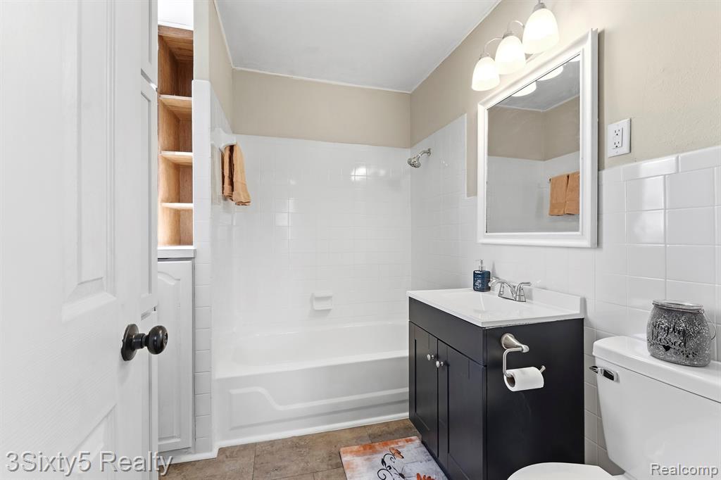 2232 9th Street, Wyandotte, MI 48192 — Photo 12