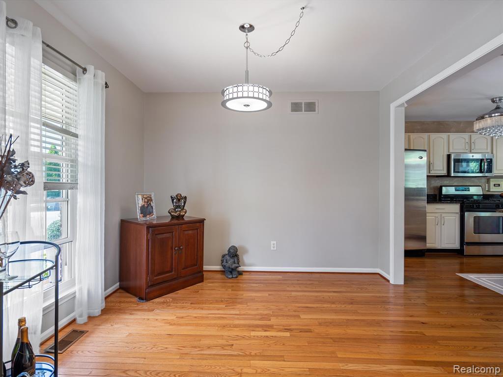 14765 BROOKSIDE Drive, Van Buren, MI 48111 — Photo 15