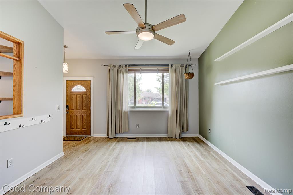 6672 Devonshire Drive, Canton, MI 48187 — Photo 4