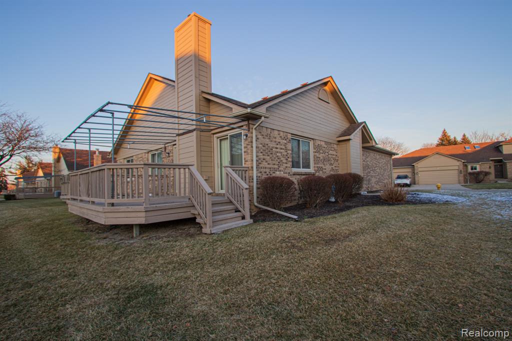 48801 Windmill Circle E, Macomb, MI 48044 — Photo 3