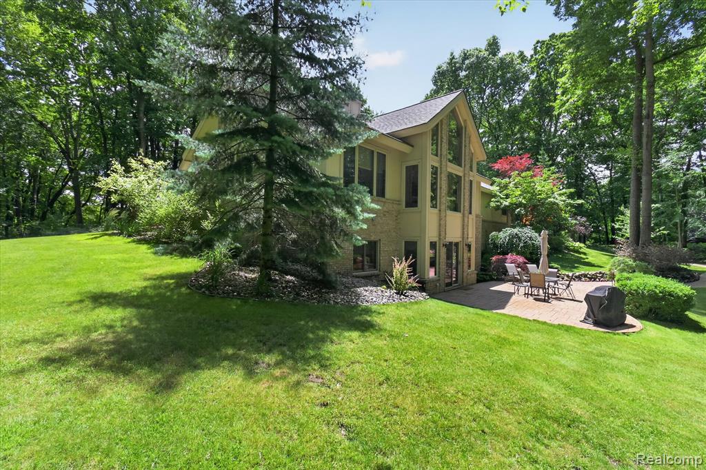 5388 Hartland Road, Fenton, MI 48430 — Photo 43