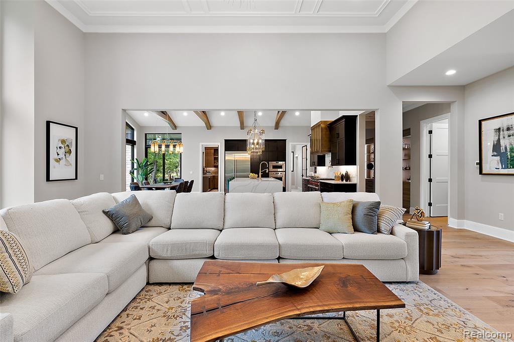 3268 Willis Drive, Oakland, MI, 48306