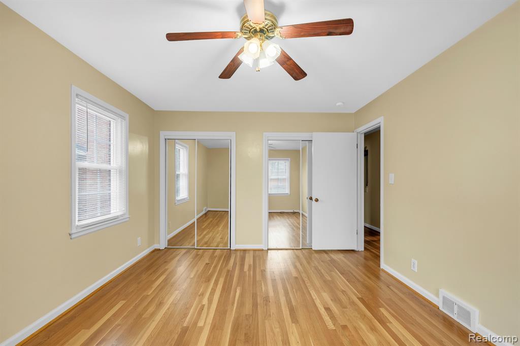 857 HARCOURT Road, Grosse Pointe Park, MI 48230 — Photo 25