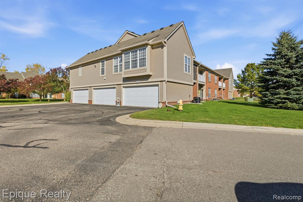 51848 Adler Park Drive E, 75, Chesterfield, MI — Photo 25