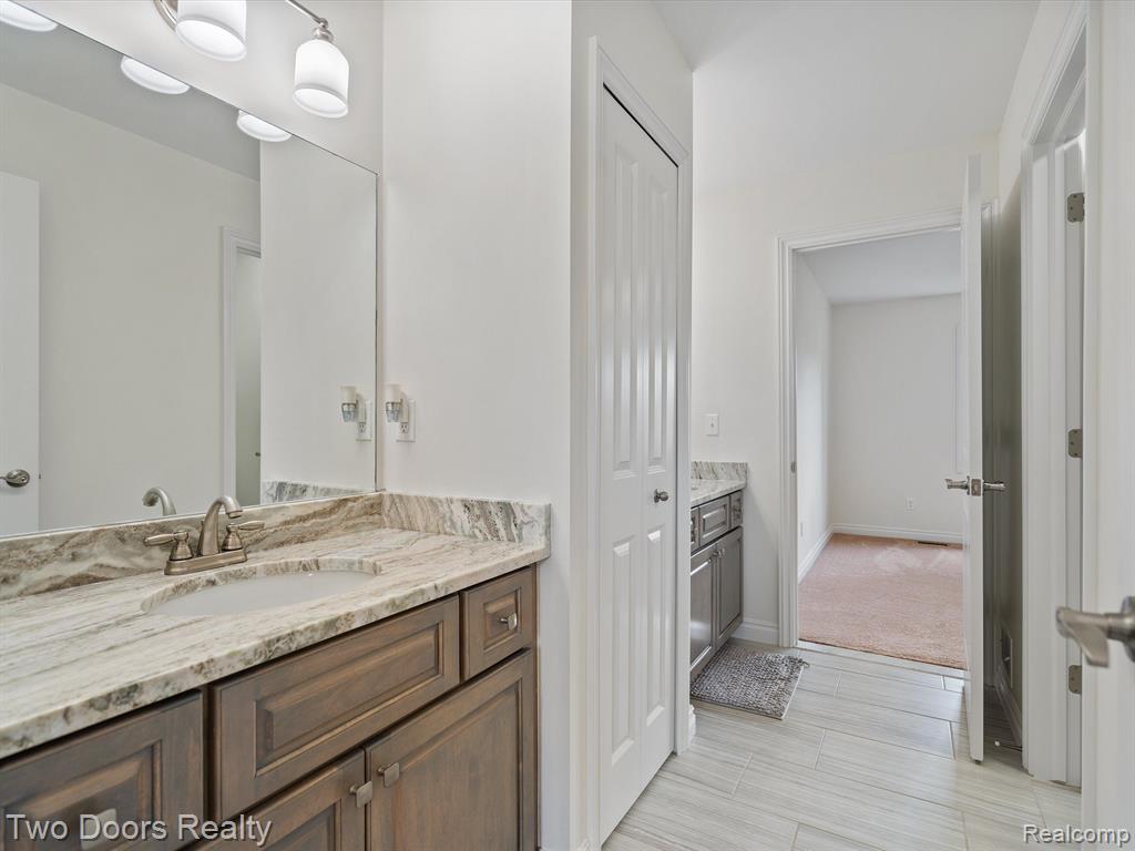 52903 Forest Grove, Shelby Twp, MI 48315 — Photo 49