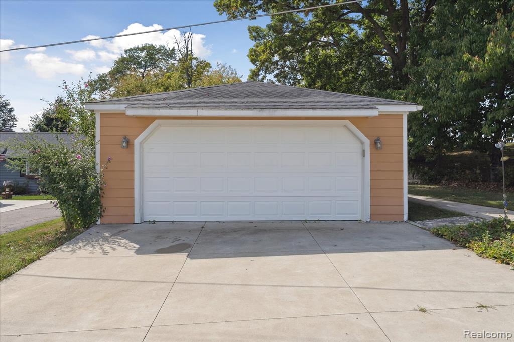 4475 Harp Drive, Linden, MI 48451 — Photo 49