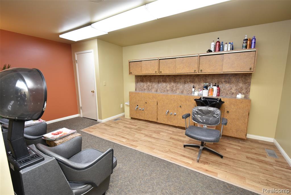 11522 Davis Street, Grand Blanc, MI 48439 — Photo 10