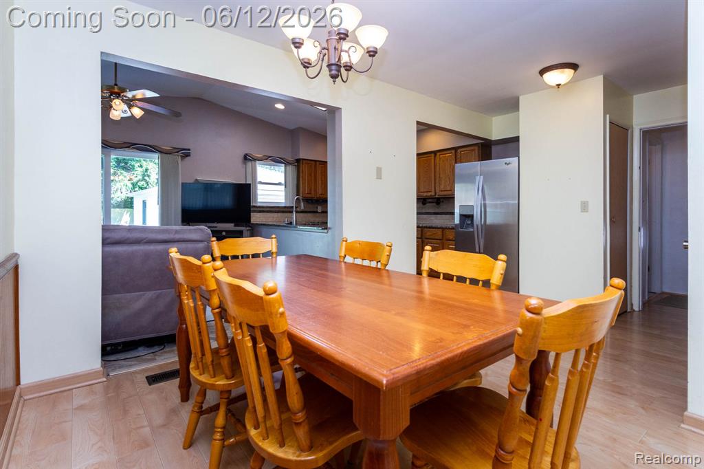 4062 Lexington Drive, Trenton, MI 48183 — Photo 7