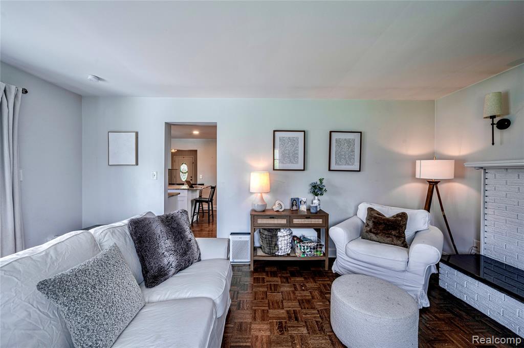 16956 Lauderdale Avenue, Beverly Hills, MI 48025 — Photo 14