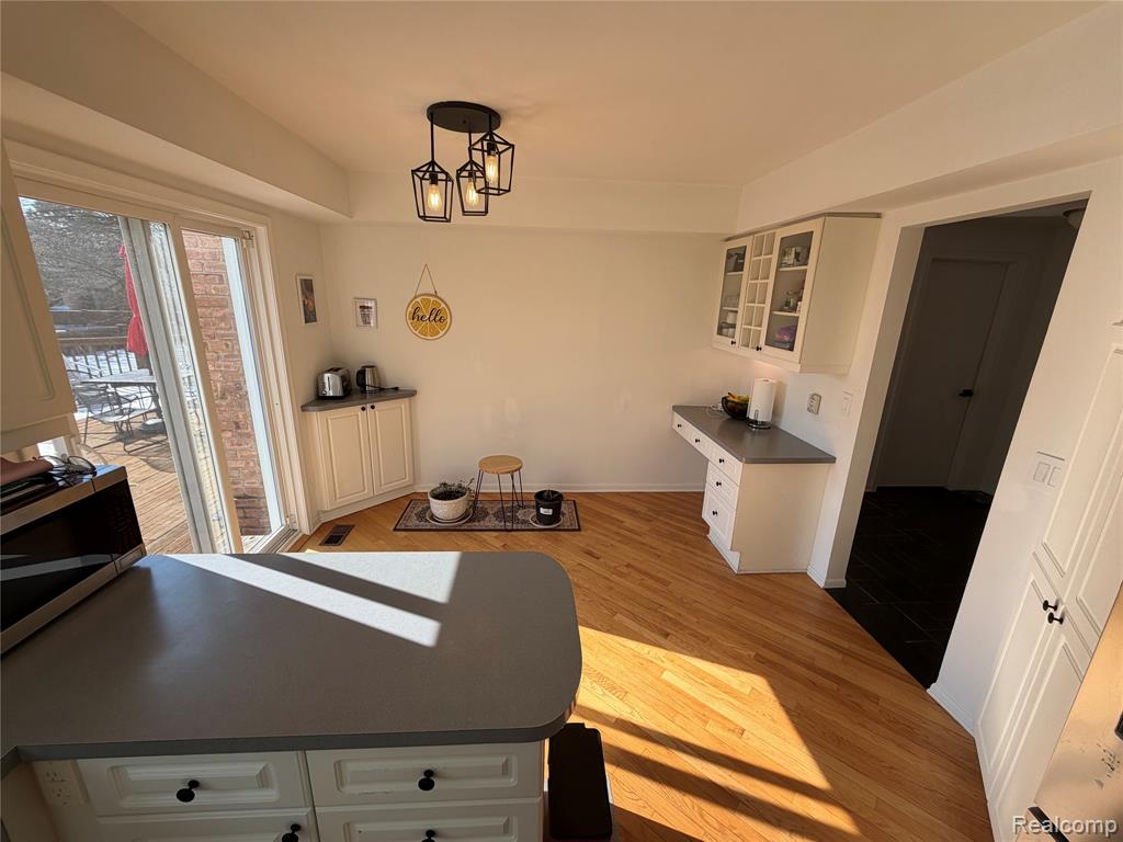 4205 Pinehurst Drive, West Bloomfield, MI — Photo 14