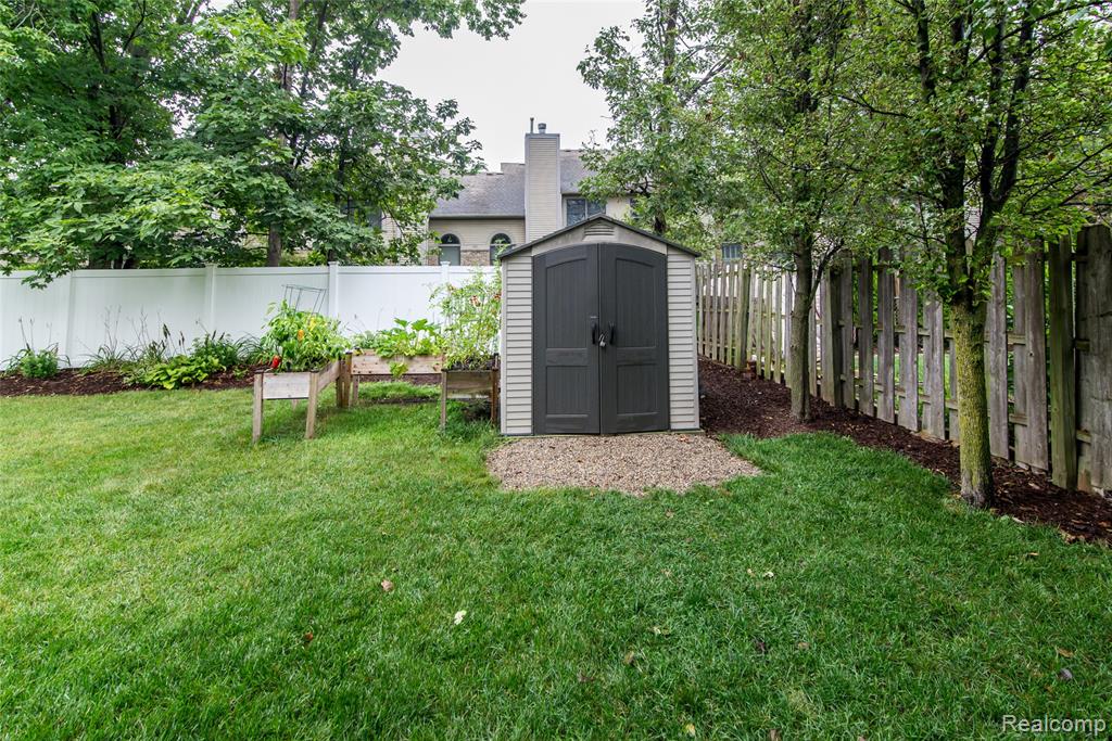45234 Prestbury Road, Canton, MI 48187 — Photo 37