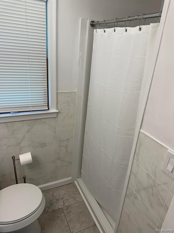 6587 SYLVA BEACH Road, Caseville, MI 48725 — Photo 9