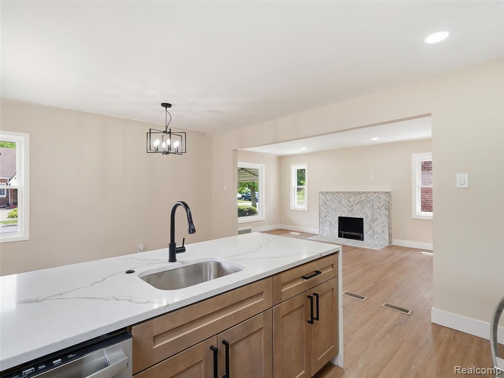 16835 Lesure Street, Detroit, MI 48235 — Photo 14