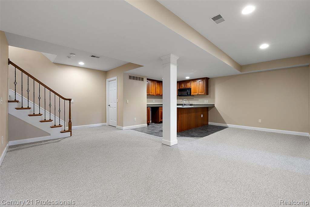 4013 Ardsley Court, Clarkston, MI 48348 — Photo 31