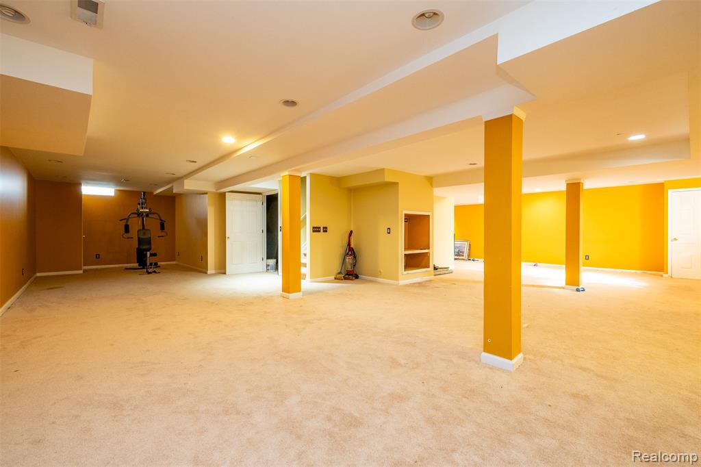 466 Ivy Lane, Troy, MI 48098 — Photo 34