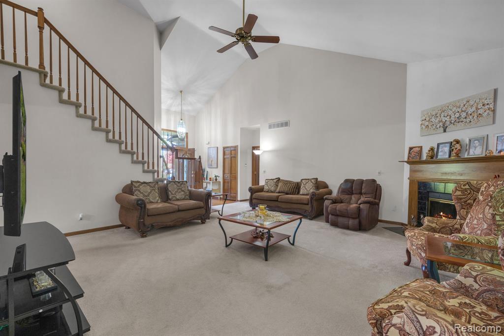 43746 Via Antonio Drive, Sterling Heights, MI 48314 — Photo 9