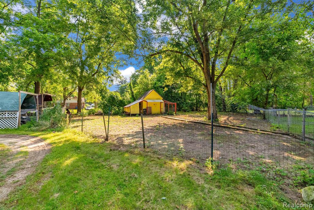 1120 HUBBLE Drive, Holly, MI 48442 — Photo 19