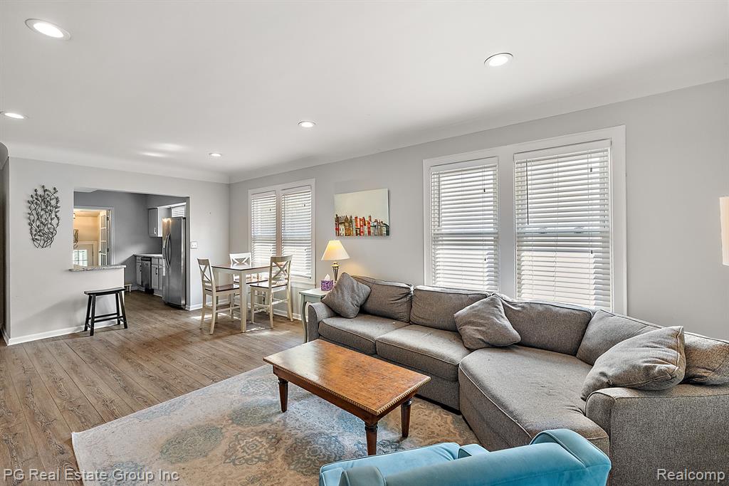 14 PLEASANT Street, Oxford, MI 48371 — Photo 13