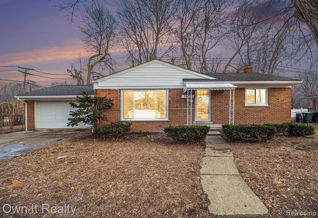 9424 HEMINGWAY, Redford, MI 48239 — front exterior
