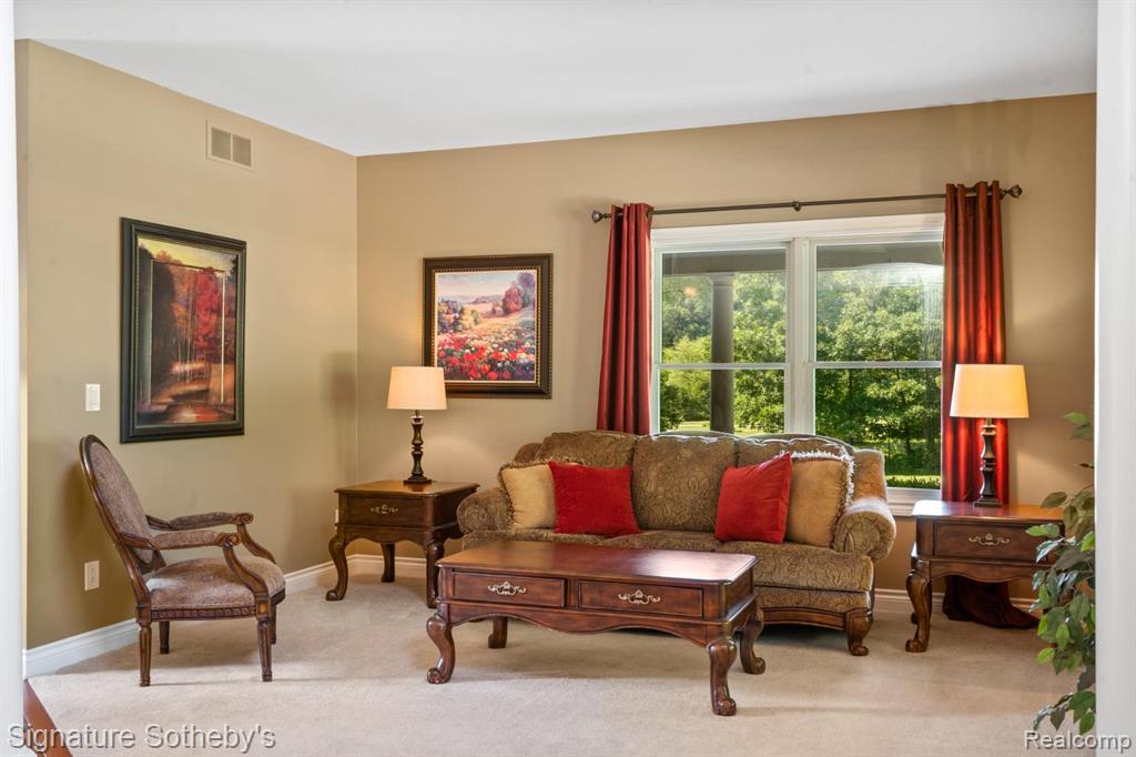5557 Cobble Lane, Dexter, MI 48130 — Photo 11