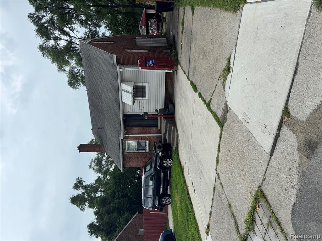 13469 Dwyer Street, Hamtramck, MI 48212 — Photo 2