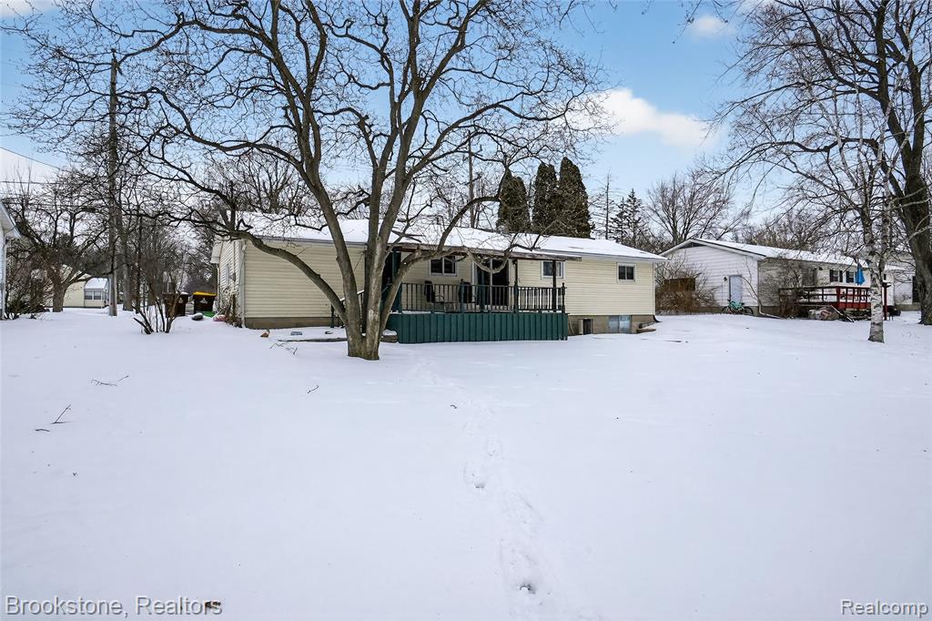 300 N Kibbee Street, MI 48879 — Photo 42