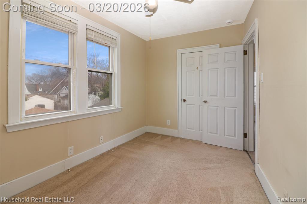 8335 Harding, Center Line, MI 48015 — Photo 12