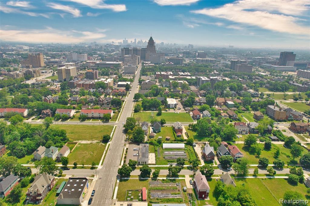 611 W Philadelphia Street, Detroit, MI 48202 — Photo 34